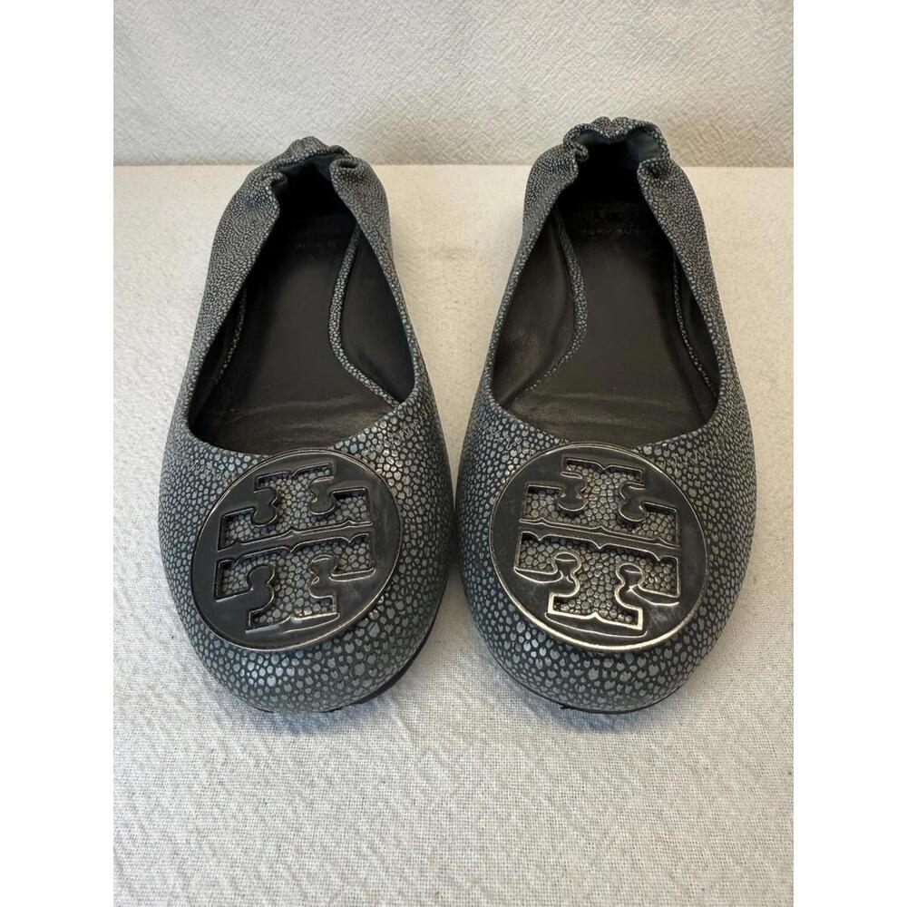 SOLD.          Tory Burch Reva Ballet Flats Sz 9 Grey Stingray Textured Leathe